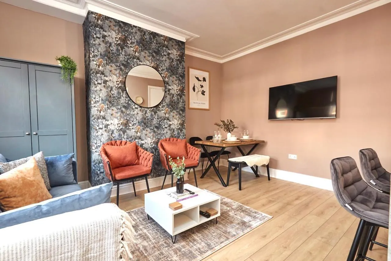 Homebird Property - Haddon House Leeds  0*, Leeds (West Yorkshire)